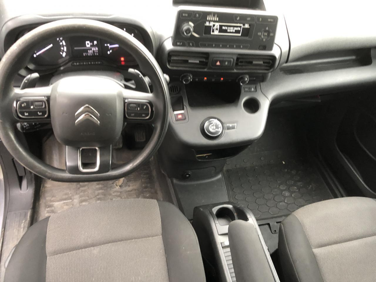 Citroen Berlingo M 1000KG BLUEHDI 130 S&S CLUB EAT8 - Andere Technik: das Bild 4 Citroen Berlingo M 1000KG BLUEHDI 130 S&S CLUB EAT8 - Andere Technik: das Bild 4