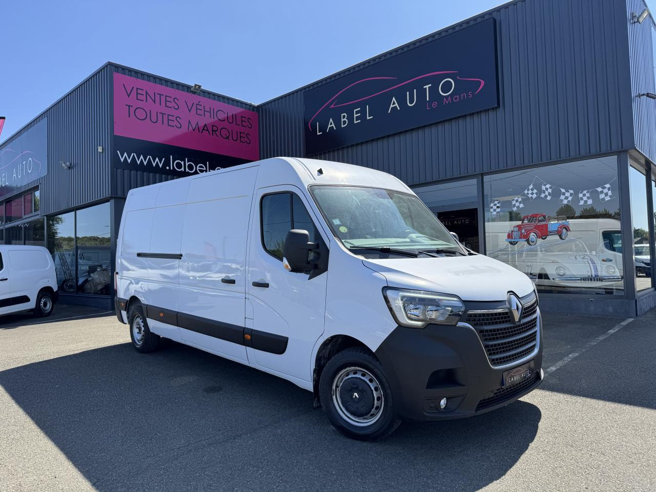 Renault Master F3500 L3H2 2.3 DCI 135CH CONFORT EURO6 - Andere Technik: das Bild 1 Renault Master F3500 L3H2 2.3 DCI 135CH CONFORT EURO6 - Andere Technik: das Bild 1