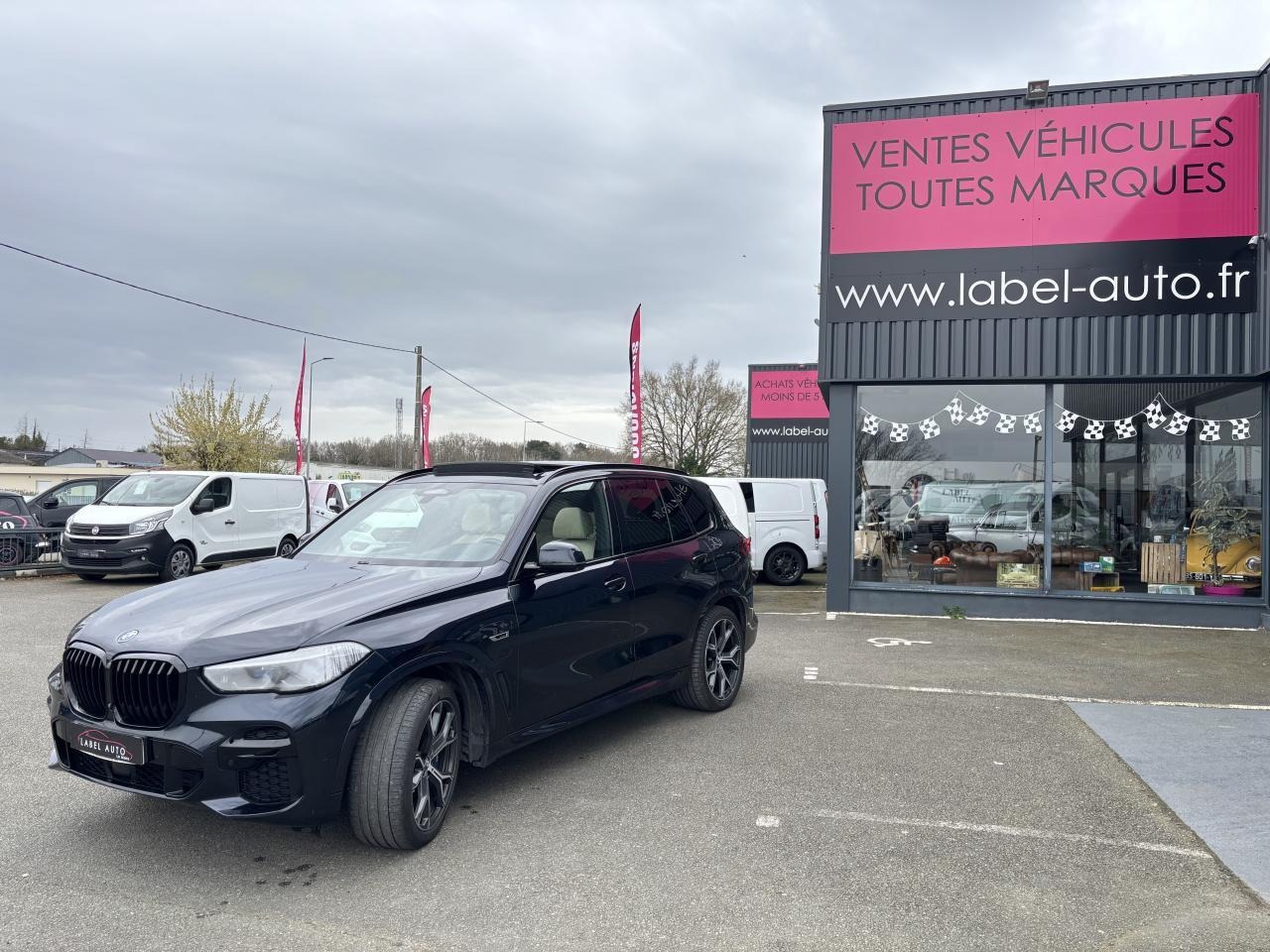 Bmw X5 XDRIVE45E 394CH M SPORT 17CV - SUV/ Geländewagen: das Bild 5 Bmw X5 XDRIVE45E 394CH M SPORT 17CV - SUV/ Geländewagen: das Bild 5