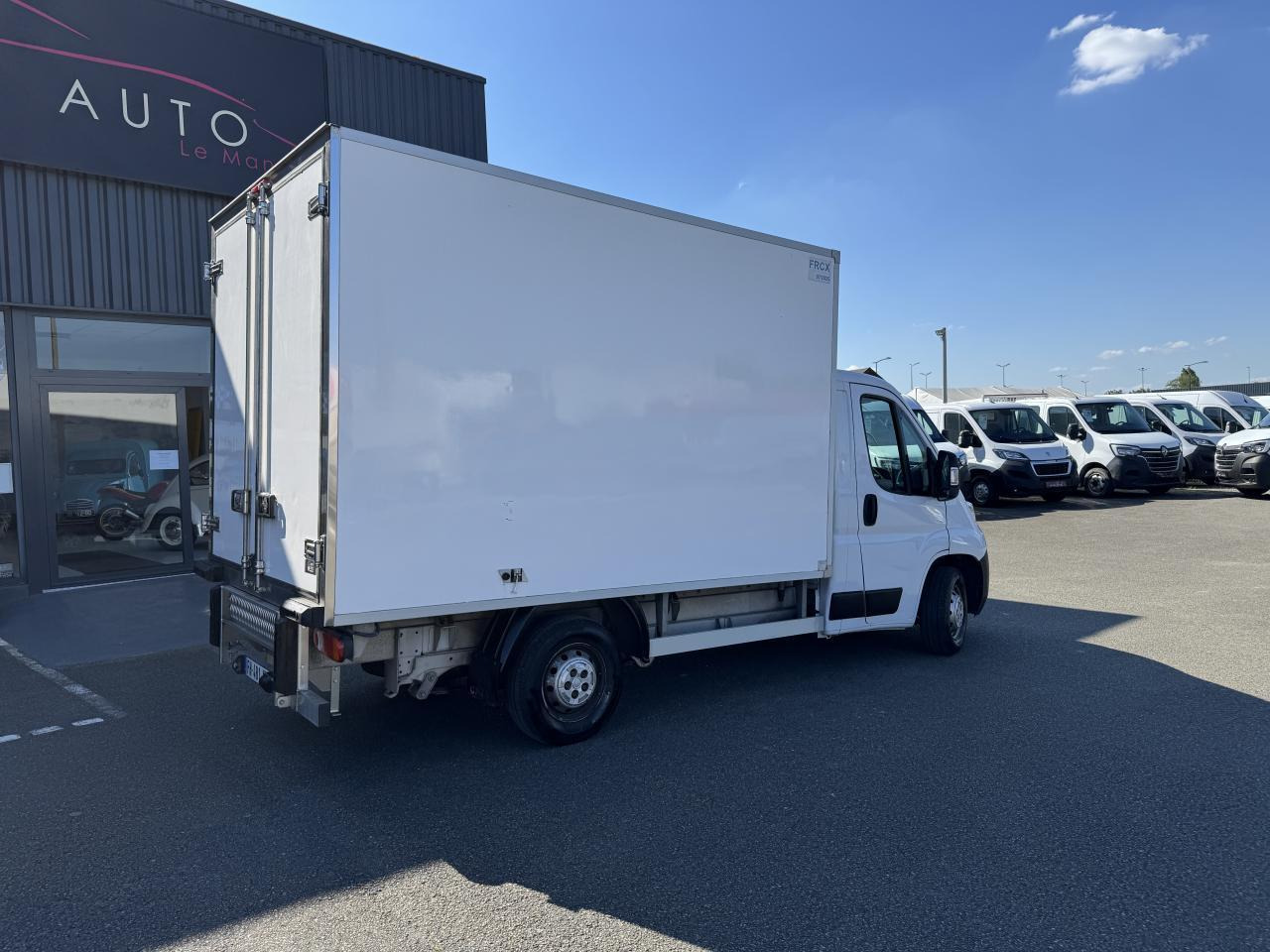 Fiat Ducato CAISSE FRIGORIFIQUE 3.5 MAXI HD M 2.3 MULTIJET 130CH PACK PRO - Kühltransporter: das Bild 5 Fiat Ducato CAISSE FRIGORIFIQUE 3.5 MAXI HD M 2.3 MULTIJET 130CH PACK PRO - Kühltransporter: das Bild 5