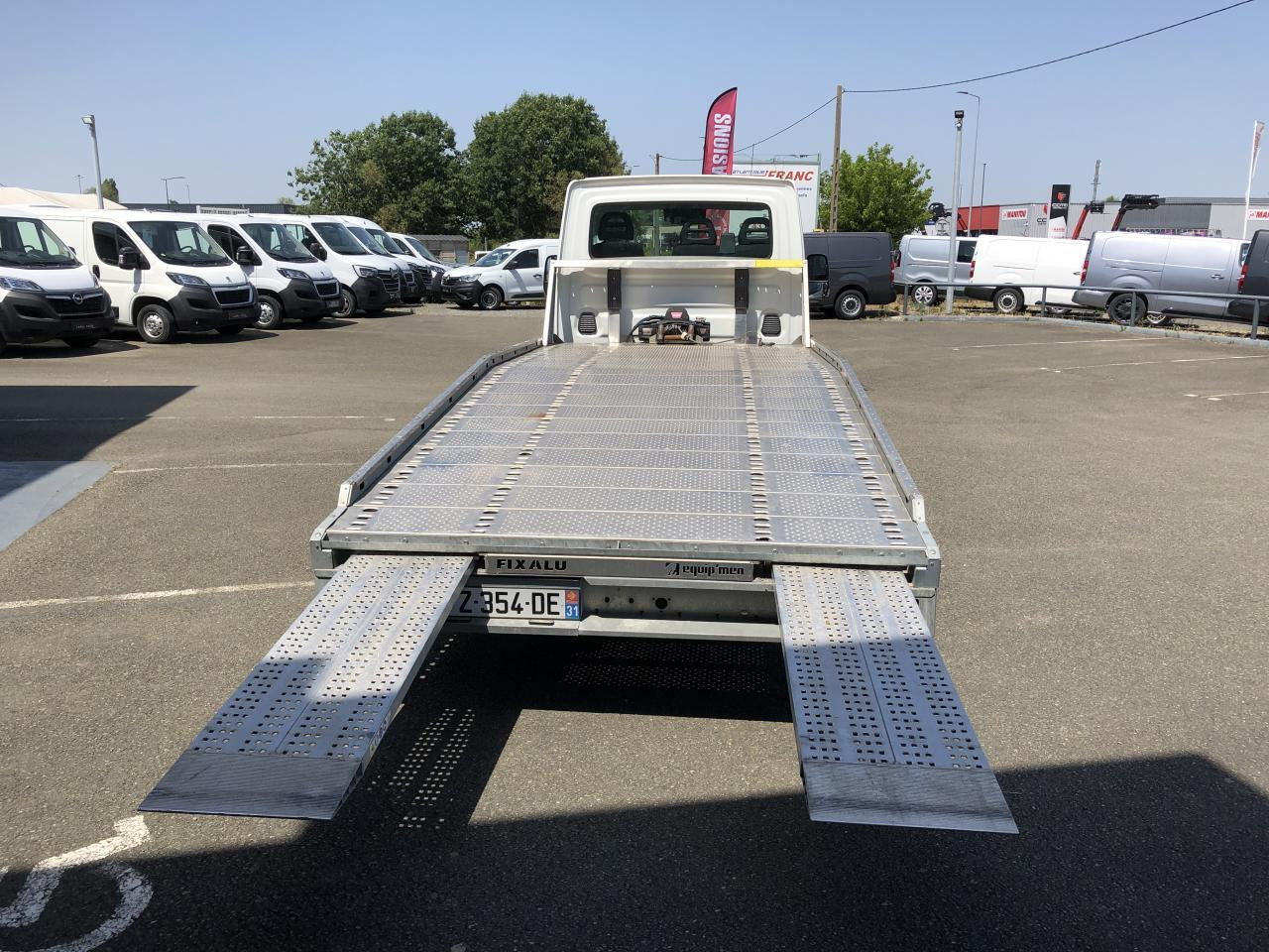 Iveco Daily IVECO PORTE VOITURE DEPANNEUSE 35 S 16 3L0 160 CH EMPATTEMENT 4100 PLATEAU FIX ALU EQUIP M - Autotransporter LKW: das Bild 3 Iveco Daily IVECO PORTE VOITURE DEPANNEUSE 35 S 16 3L0 160 CH EMPATTEMENT 4100 PLATEAU FIX ALU EQUIP M - Autotransporter LKW: das Bild 3