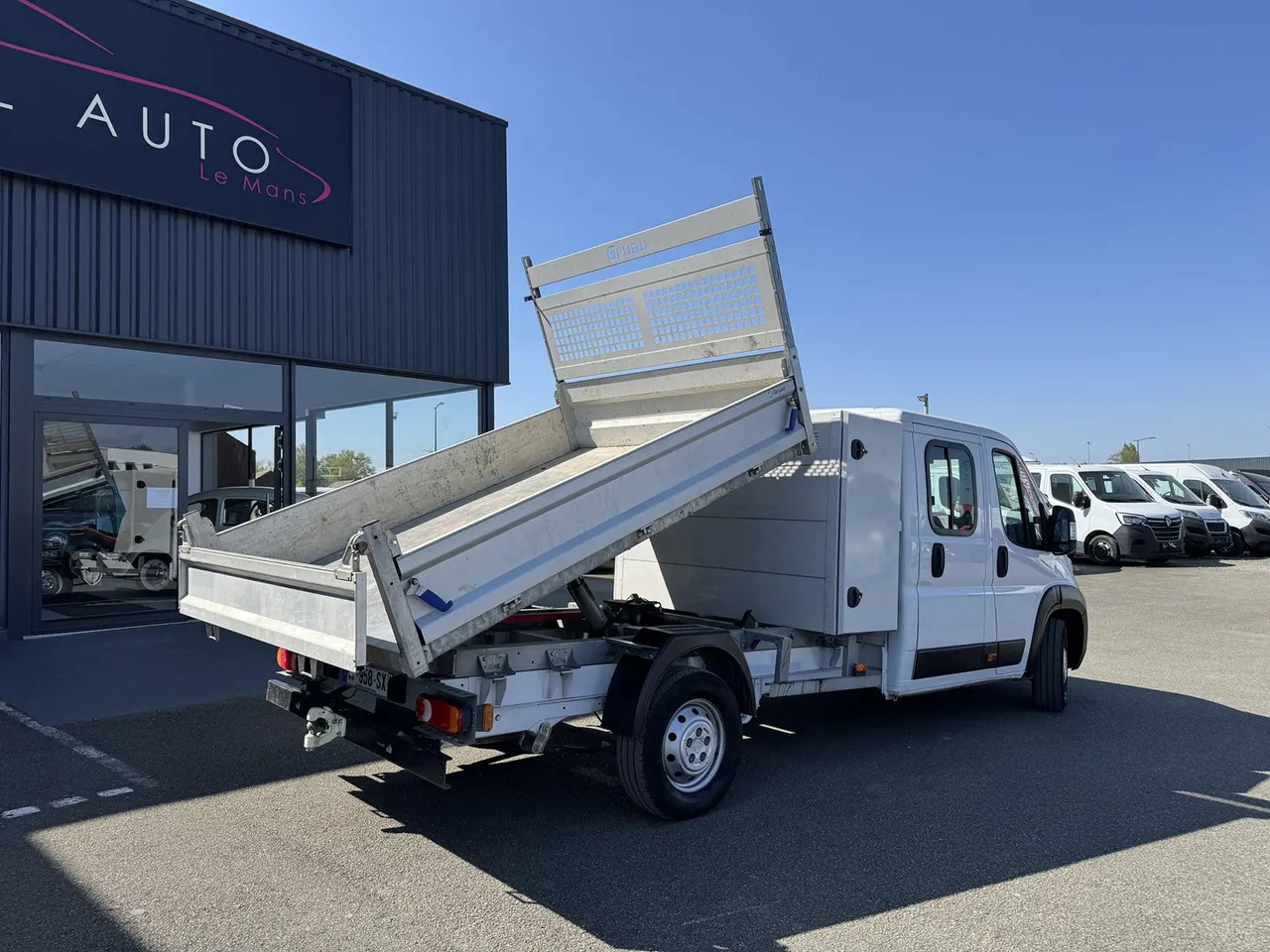 Opel Movano L4 3.5 MAXI 165CH BLUEHDI S&S - Kipper Transporter, Transporter mit Doppelkabine: das Bild 4 Opel Movano L4 3.5 MAXI 165CH BLUEHDI S&S - Kipper Transporter, Transporter mit Doppelkabine: das Bild 4