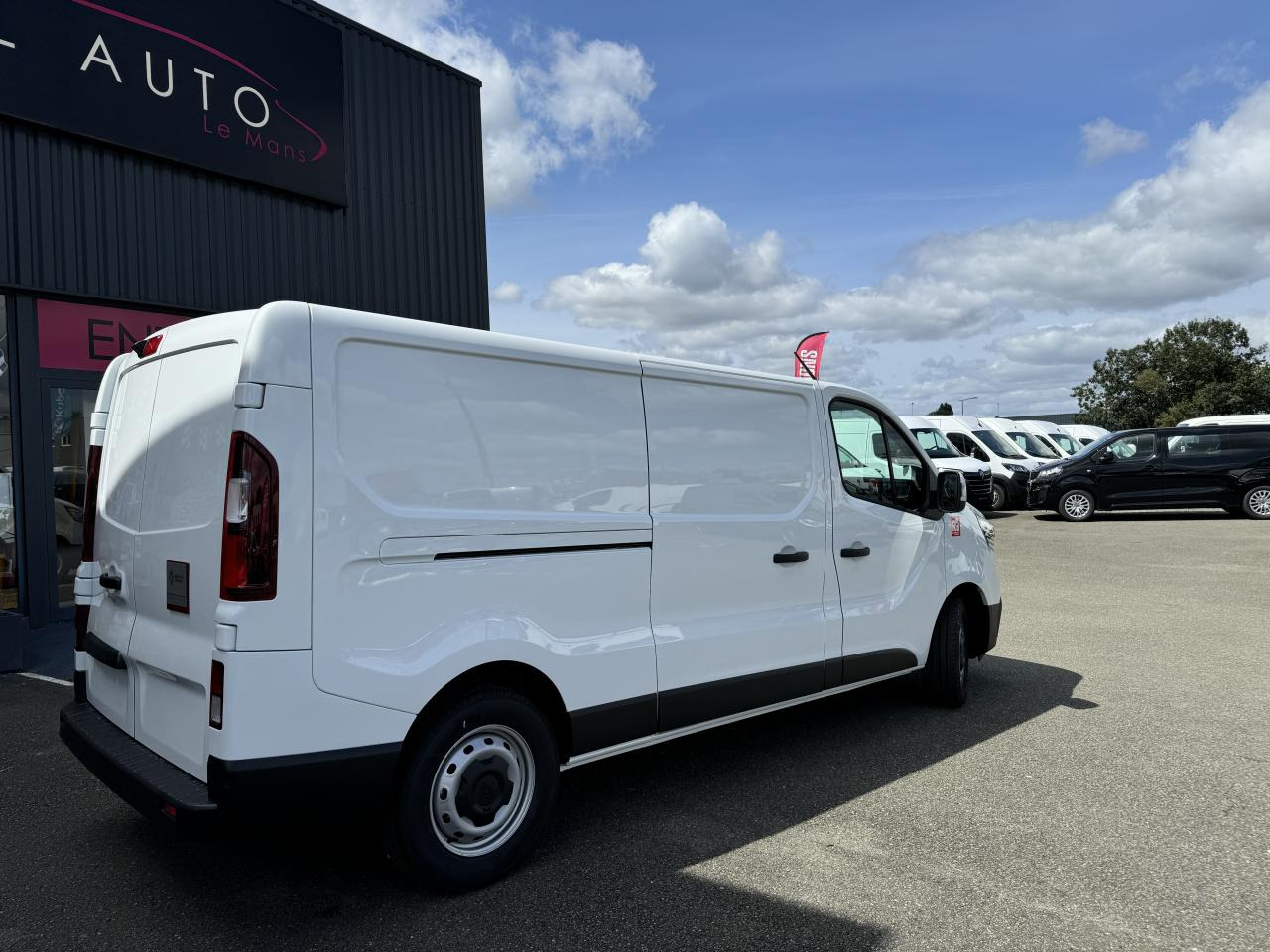 RENAULT Trafic L2H1 3000 Kg 2.0 Blue dCi - 150 2024 III FOURGON Fourgon Advance L2H1 PHASE 3 - Kastenwagen: das Bild 5 RENAULT Trafic L2H1 3000 Kg 2.0 Blue dCi - 150 2024 III FOURGON Fourgon Advance L2H1 PHASE 3 - Kastenwagen: das Bild 5