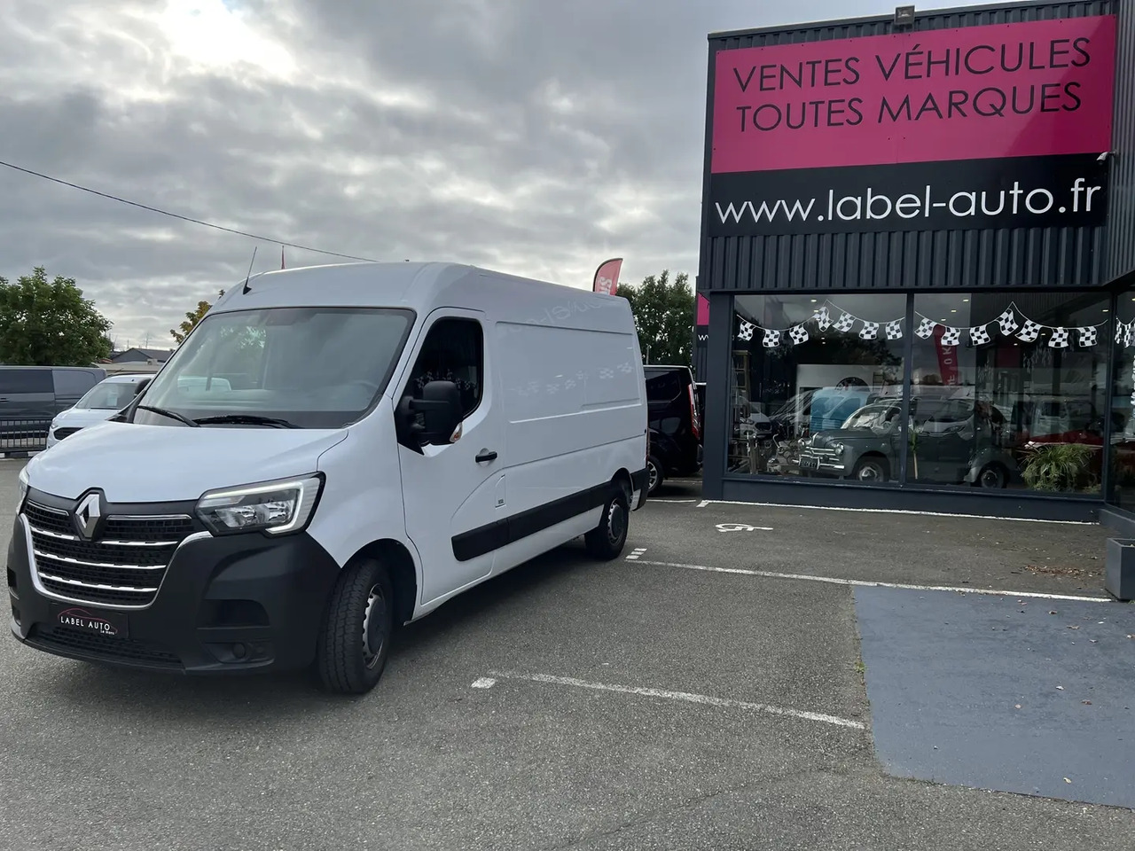 Renault Master F3300 L2H2 2.3 BLUE DCI 135CH GRAND CONFORT EURO6 - Kastenwagen: das Bild 5 Renault Master F3300 L2H2 2.3 BLUE DCI 135CH GRAND CONFORT EURO6 - Kastenwagen: das Bild 5