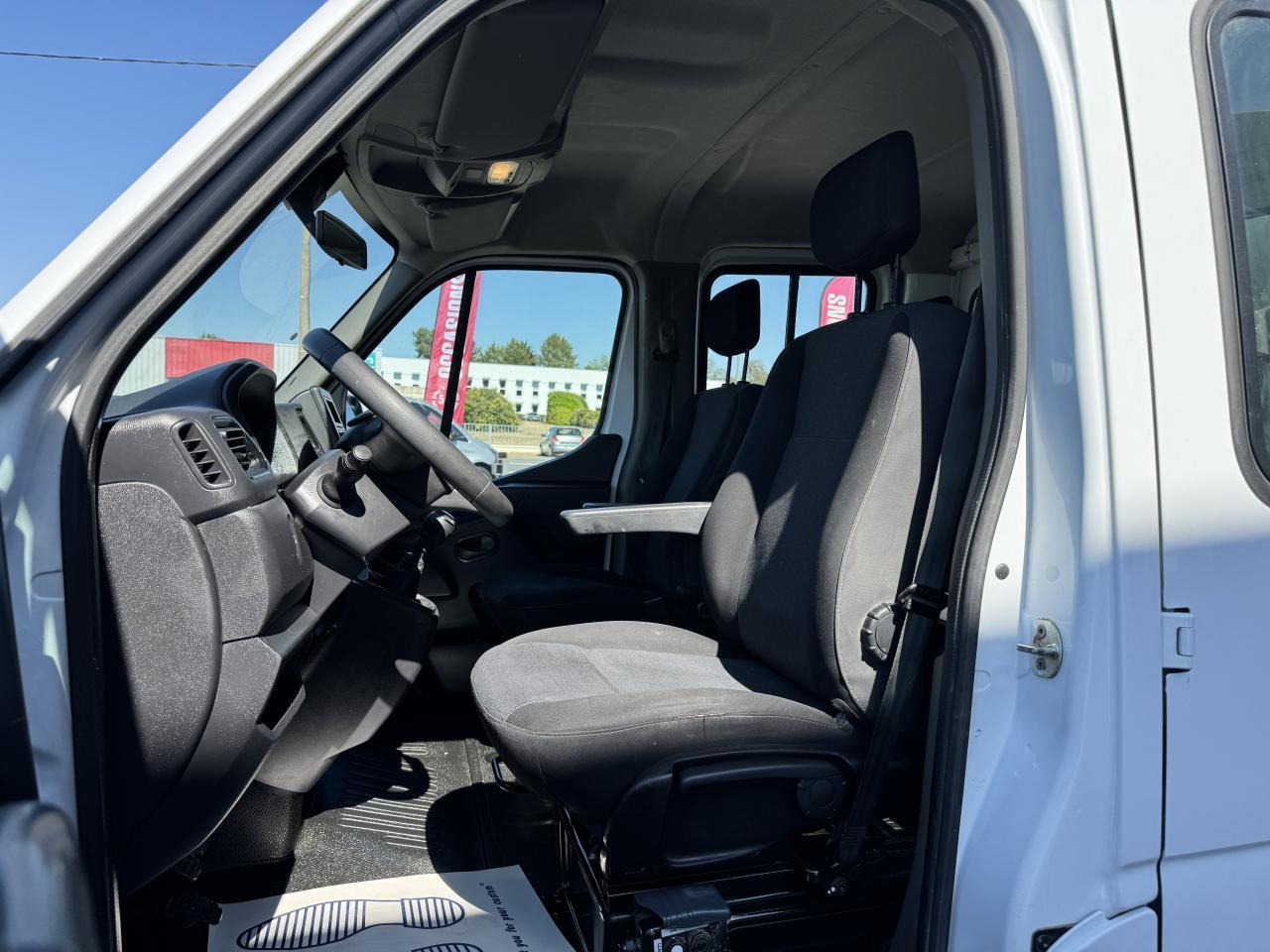 Renault Master RENAULT 3T5 BENNE + COFFRE RJ DOUBLE CABINE 6 PL 2.3 DCI 130 CH CONFORT + GPS + REGUL + CLIM - Kipper Transporter: das Bild 5 Renault Master RENAULT 3T5 BENNE + COFFRE RJ DOUBLE CABINE 6 PL 2.3 DCI 130 CH CONFORT + GPS + REGUL + CLIM - Kipper Transporter: das Bild 5