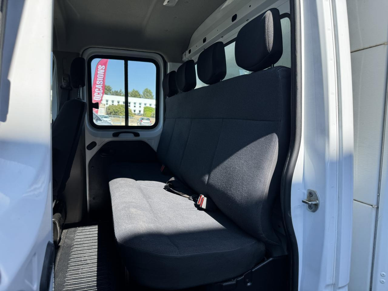 Renault Master RENAULT 3T5 BENNE + COFFRE RJ DOUBLE CABINE 6 PL 2.3 DCI 130 CH CONFORT + GPS + REGUL + CLIM - Kipper Transporter: das Bild 4 Renault Master RENAULT 3T5 BENNE + COFFRE RJ DOUBLE CABINE 6 PL 2.3 DCI 130 CH CONFORT + GPS + REGUL + CLIM - Kipper Transporter: das Bild 4