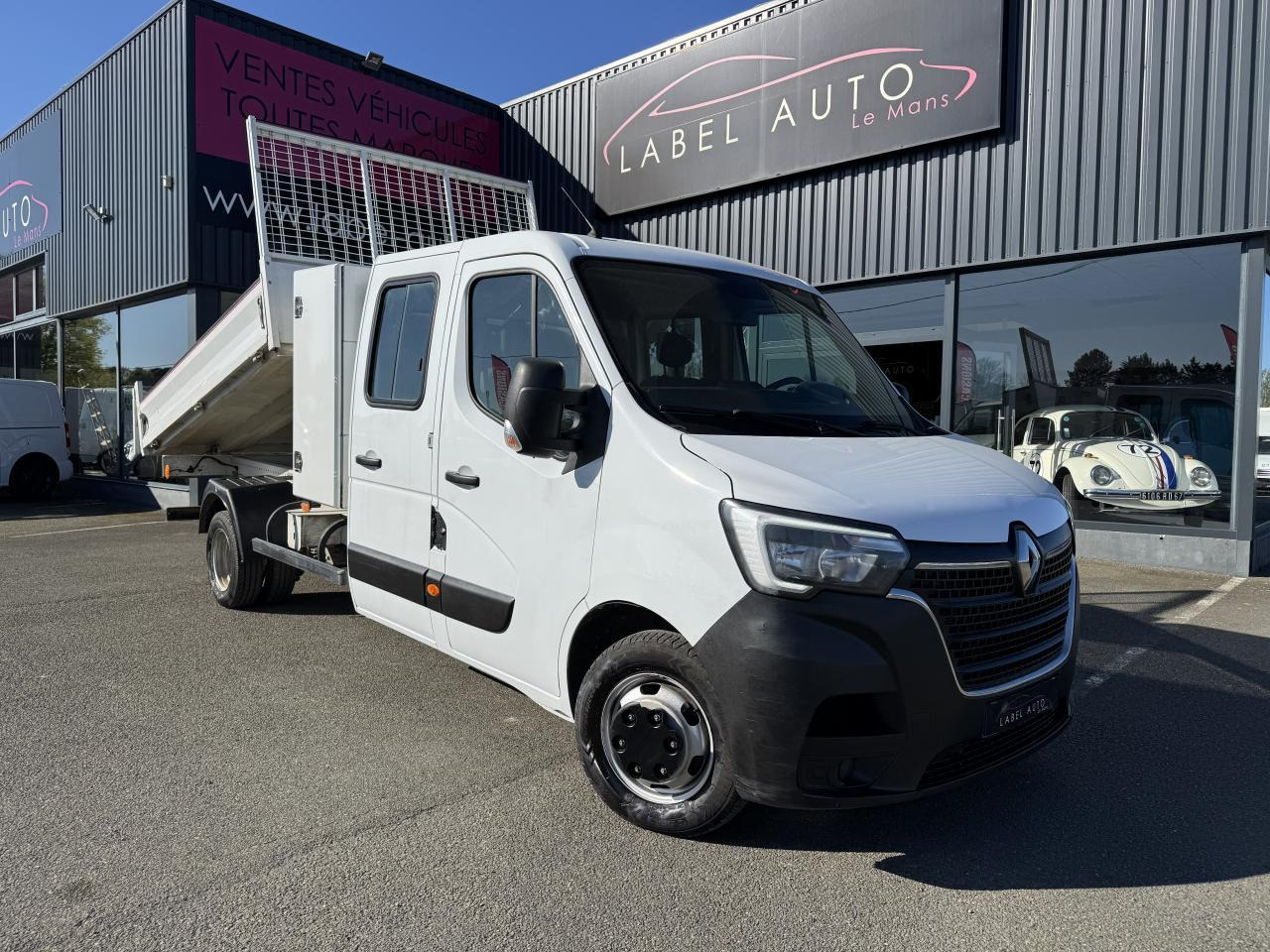 Renault Master combi RENAULT 3T5 BENNE + COFFRE RJ DOUBLE CABINE 6 PL 2.3 DCI 130 CH CONFORT + GPS + REGUL + CLIM - Kipper Transporter: das Bild 2 Renault Master combi RENAULT 3T5 BENNE + COFFRE RJ DOUBLE CABINE 6 PL 2.3 DCI 130 CH CONFORT + GPS + REGUL + CLIM - Kipper Transporter: das Bild 2