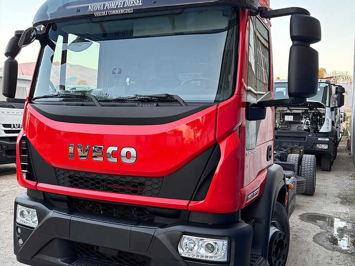 Eurocargo 160 - Fahrgestell LKW: das Bild 4 Eurocargo 160 - Fahrgestell LKW: das Bild 4