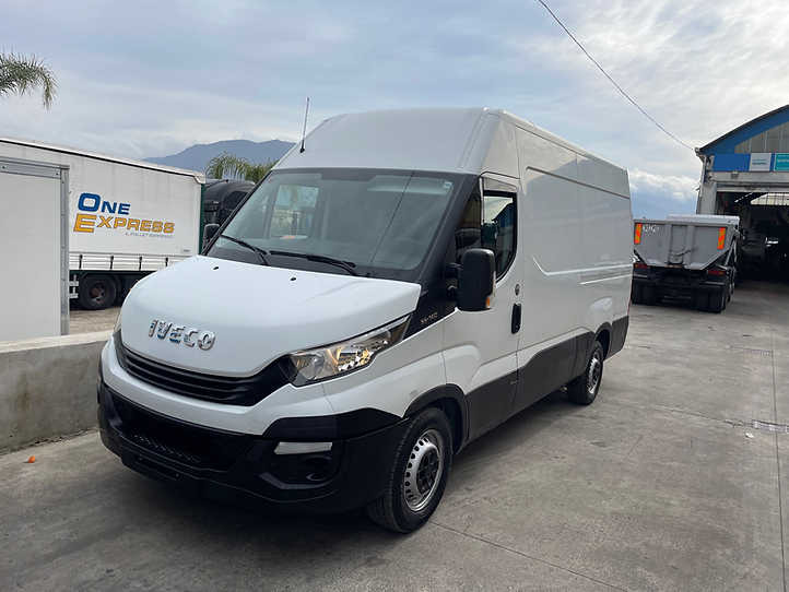 IVECO DAILY FURGONE - Kastenwagen: das Bild 1 IVECO DAILY FURGONE - Kastenwagen: das Bild 1