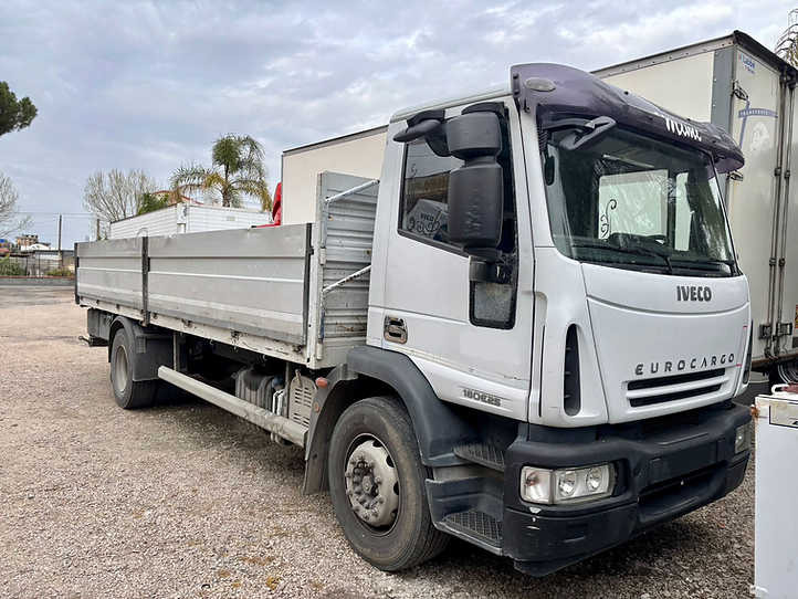 Iveco EUROCARGO 180E25 CASSONE FISSO - Pritsche LKW: das Bild 1 Iveco EUROCARGO 180E25 CASSONE FISSO - Pritsche LKW: das Bild 1