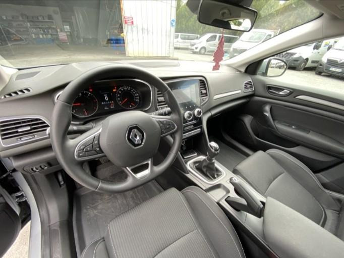 RENAULT MEGANE - PKW: das Bild 3 RENAULT MEGANE - PKW: das Bild 3