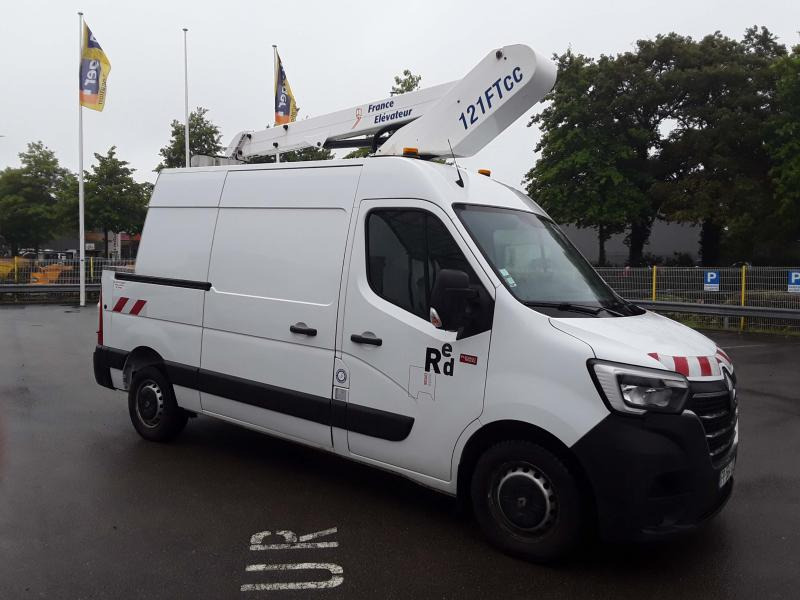 Renault Master 130 35 Fourgon nacelle - LKW mit Arbeitsbühne: das Bild 1 Renault Master 130 35 Fourgon nacelle - LKW mit Arbeitsbühne: das Bild 1