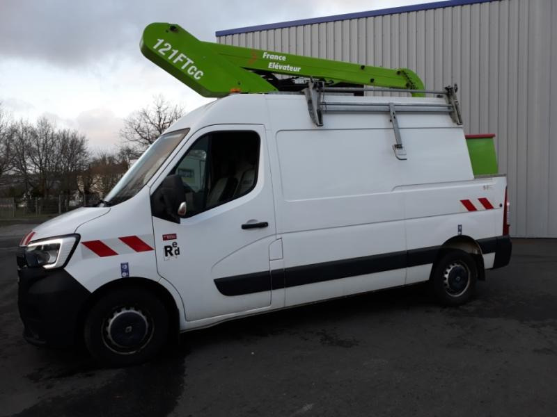 Renault Master 145.35 FG Tronqué L2H2 Nacelle Pack éco - LKW mit Arbeitsbühne: das Bild 2 Renault Master 145.35 FG Tronqué L2H2 Nacelle Pack éco - LKW mit Arbeitsbühne: das Bild 2