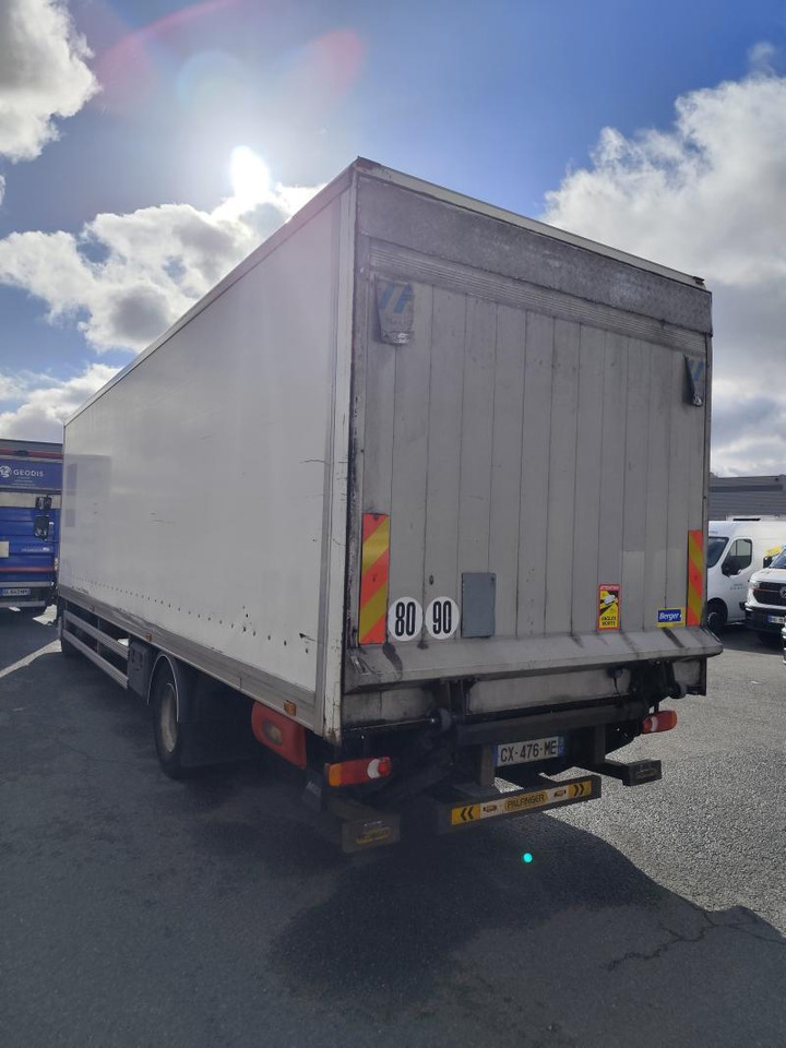 Renault Midlum 270.14 Fourgon Polyfond avec hayon rabattable - Koffer LKW: das Bild 4 Renault Midlum 270.14 Fourgon Polyfond avec hayon rabattable - Koffer LKW: das Bild 4