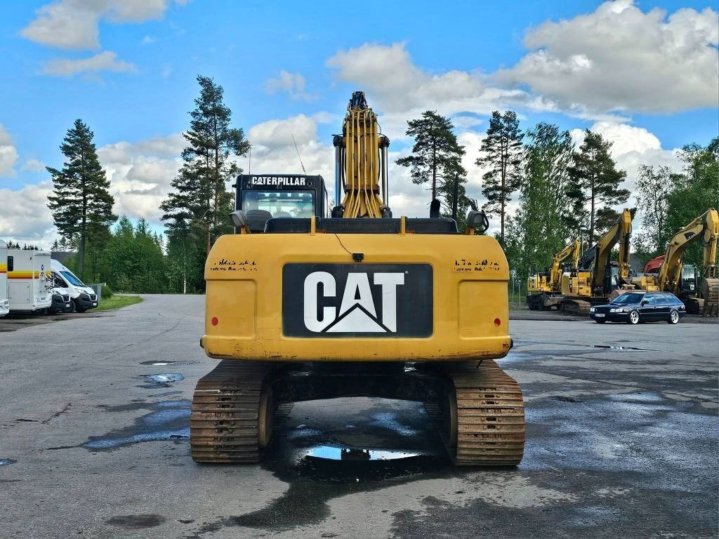 CAT 323 D L - Kettenbagger: das Bild 4 CAT 323 D L - Kettenbagger: das Bild 4