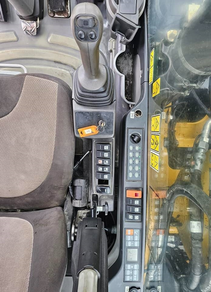 CAT M 316 D  - Leasing CAT M 316 D: das Bild 32
