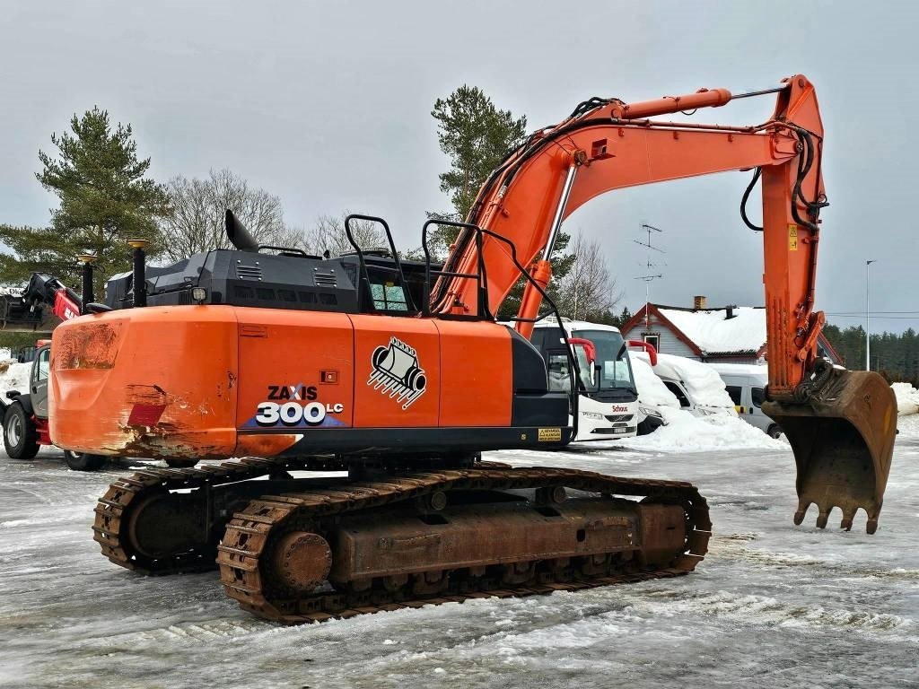 Hitachi ZX 300 LC-6 - Kettenbagger: das Bild 5 Hitachi ZX 300 LC-6 - Kettenbagger: das Bild 5