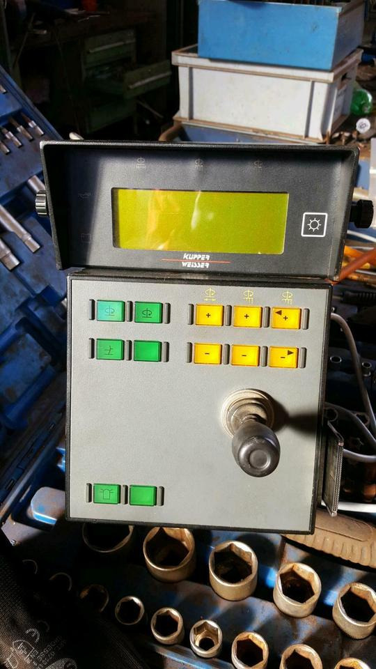 Hydraulik Steuerblock Küpper Weisser Salzstreuer Steuerung Platin - Hydraulik ventil für Kommunal-/ Sonderfahrzeug: das Bild 2 Hydraulik Steuerblock Küpper Weisser Salzstreuer Steuerung Platin - Hydraulik ventil für Kommunal-/ Sonderfahrzeug: das Bild 2