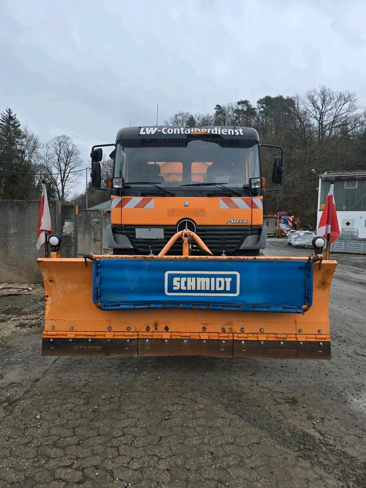 Mercedes-Benz Allrad Atego 1828 AK Absetzkipper Meiller Schmidt Schneepflug Küpper-Weisser Salzstreuer Allrad - Schneeräumfahrzeug: das Bild 5 Mercedes-Benz Allrad Atego 1828 AK Absetzkipper Meiller Schmidt Schneepflug Küpper-Weisser Salzstreuer Allrad - Schneeräumfahrzeug: das Bild 5