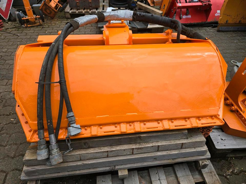 Mulag Mulchkopf MK 1200 Mähkorb für Mähausleger MKM FME DUA UNA Böschungsmäher Böschungsmulcher Unimog - Schlegelmäher: das Bild 4 Mulag Mulchkopf MK 1200 Mähkorb für Mähausleger MKM FME DUA UNA Böschungsmäher Böschungsmulcher Unimog - Schlegelmäher: das Bild 4