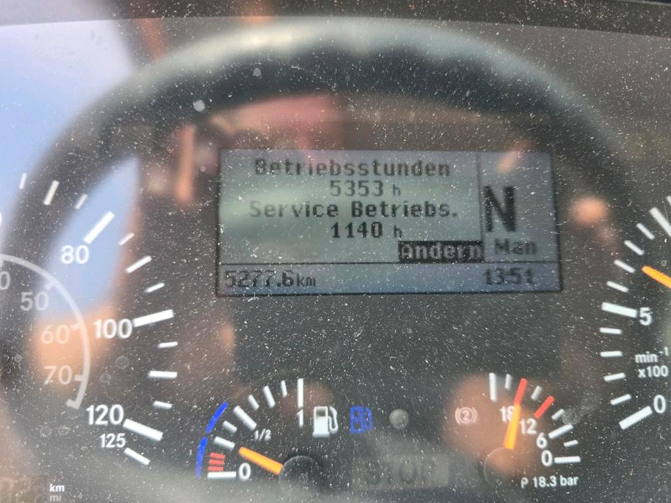 Schneeräumfahrzeug Unimog 405/10 U300 Bluetec 4 Automatik EAS Mercedes-Benz U 300  UGE UGN mit Kipperpritsche: das Bild 14