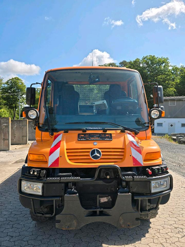 Unimog 405/10 U300 Bluetec 5 Mercedes-Benz U 300 290 400 500 UGE UGN Jotha Absetzkipper Absetzer - Schneeräumfahrzeug: das Bild 5 Unimog 405/10 U300 Bluetec 5 Mercedes-Benz U 300 290 400 500 UGE UGN Jotha Absetzkipper Absetzer - Schneeräumfahrzeug: das Bild 5