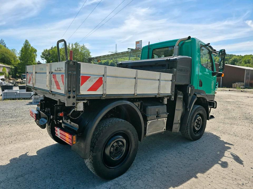 Unimog 405 U20 Mercedes-Benz Bluetec 4 U 20 290 300 400 500 UGE UGN - Pritsche LKW: das Bild 4 Unimog 405 U20 Mercedes-Benz Bluetec 4 U 20 290 300 400 500 UGE UGN - Pritsche LKW: das Bild 4