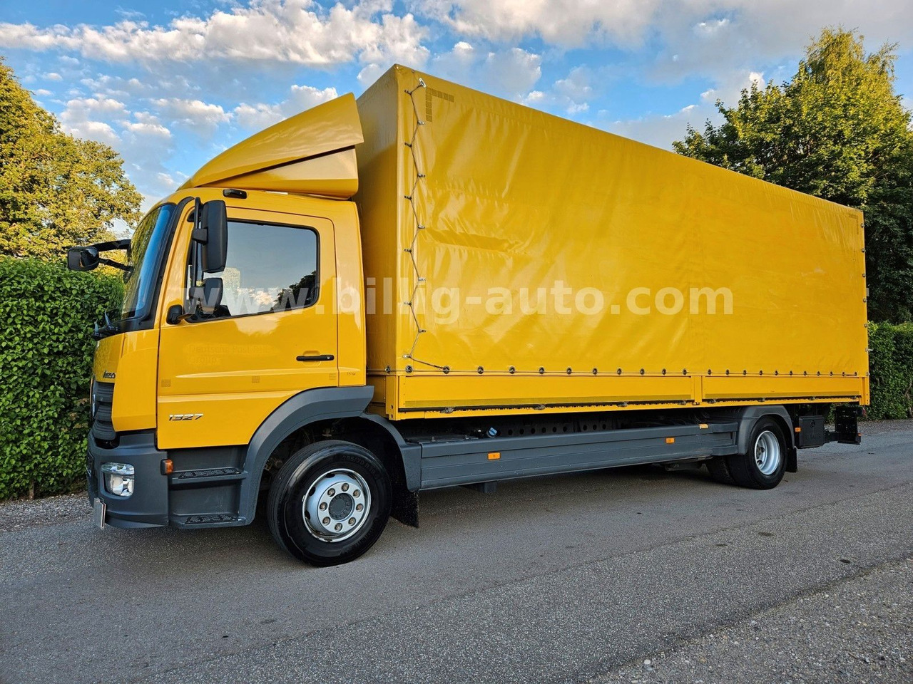 Mercedes-Benz Atego 1327 L * BREMS/SPUR-ASS*DIFF.*LBW*AHK*7.2m - Koffer LKW: das Bild 3 Mercedes-Benz Atego 1327 L * BREMS/SPUR-ASS*DIFF.*LBW*AHK*7.2m - Koffer LKW: das Bild 3