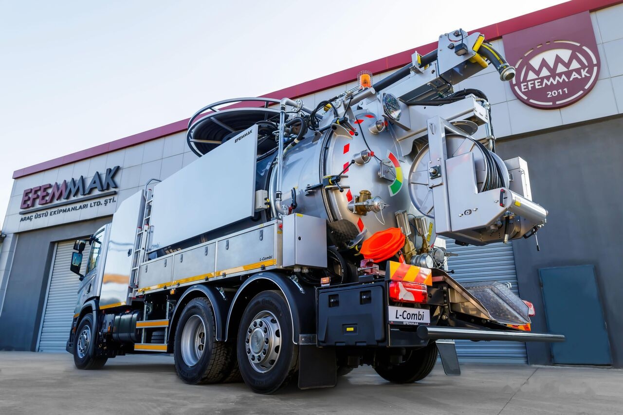 EFEMMAK Lx-Combi - Saug-/ Spülfahrzeug: das Bild 2 EFEMMAK Lx-Combi - Saug-/ Spülfahrzeug: das Bild 2
