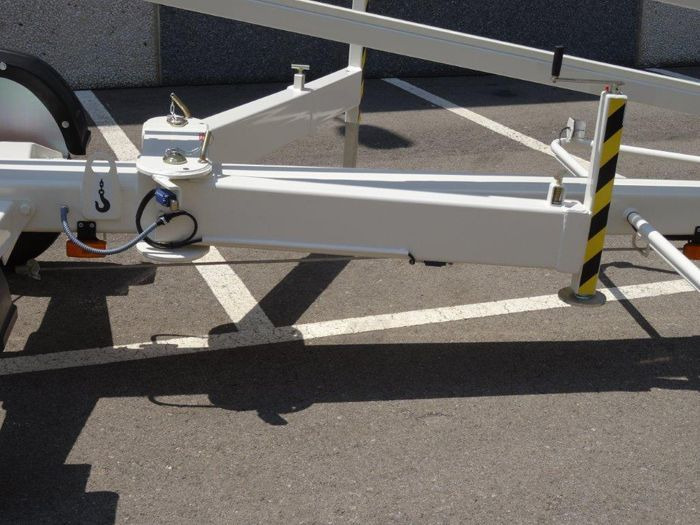 Matilsa Parma 15 nowy podnośnik koszowy na przyczepie - Anhänger-Arbeitsbühne: das Bild 3 Matilsa Parma 15 nowy podnośnik koszowy na przyczepie - Anhänger-Arbeitsbühne: das Bild 3