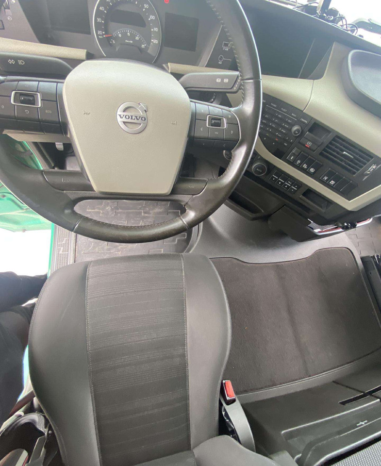 Sattelzugmaschine Volvo FH460: das Bild 7