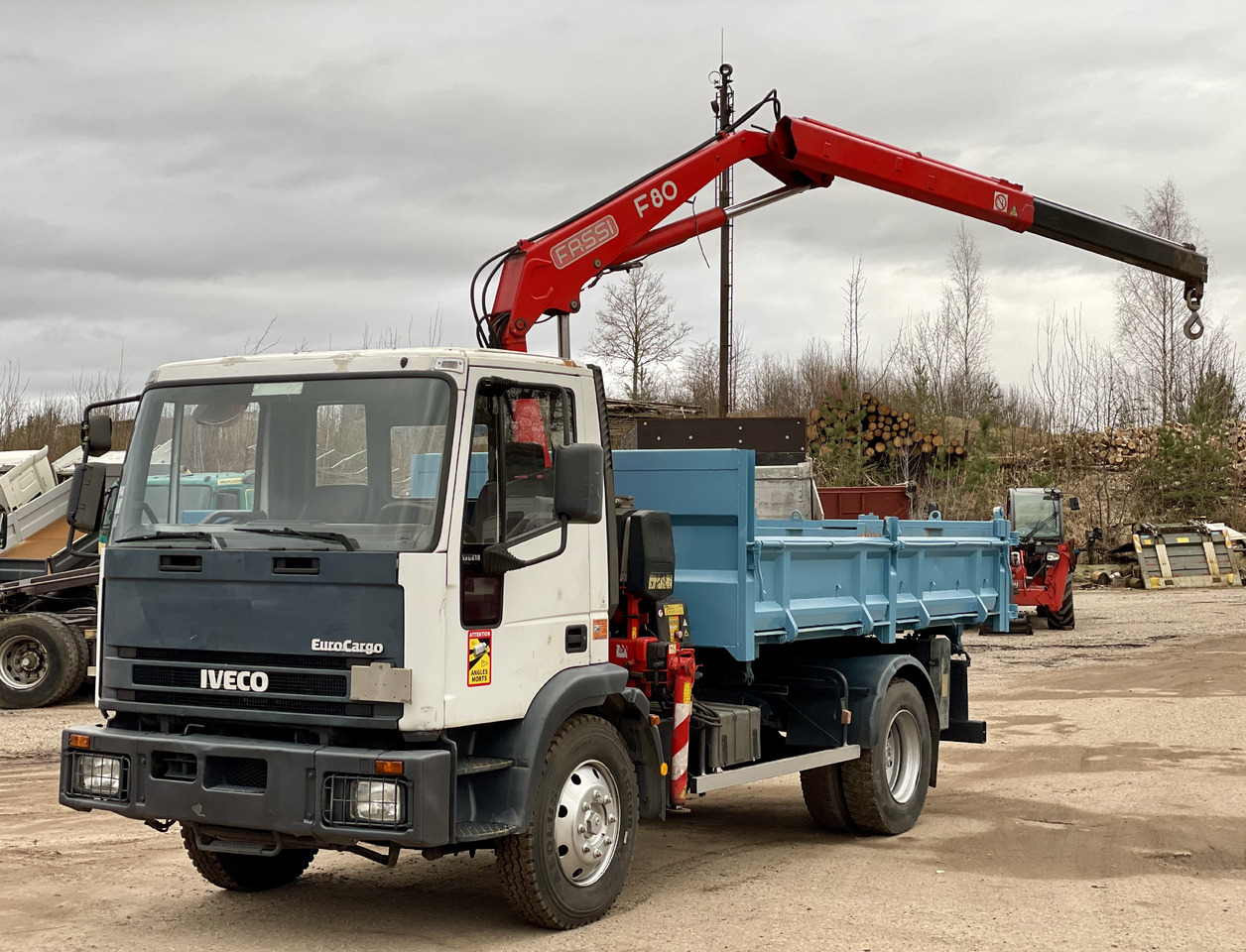 IVECO EUROCARGO - Autokran: das Bild 3 IVECO EUROCARGO - Autokran: das Bild 3