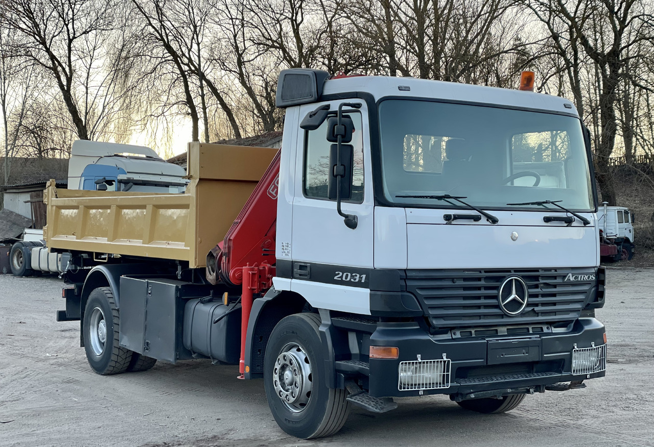 MERCEDES-BENZ ACTROS - Kipper: das Bild 4 MERCEDES-BENZ ACTROS - Kipper: das Bild 4
