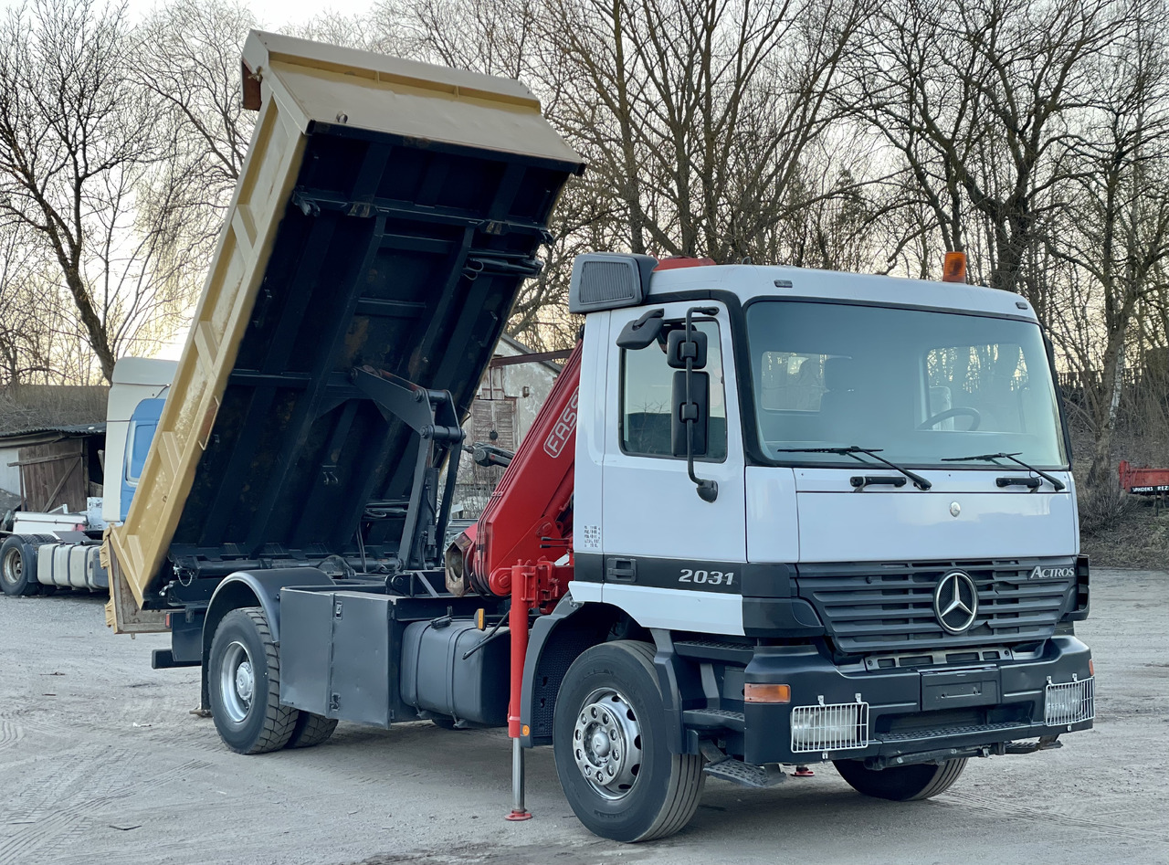 MERCEDES-BENZ ACTROS - Kipper: das Bild 2 MERCEDES-BENZ ACTROS - Kipper: das Bild 2