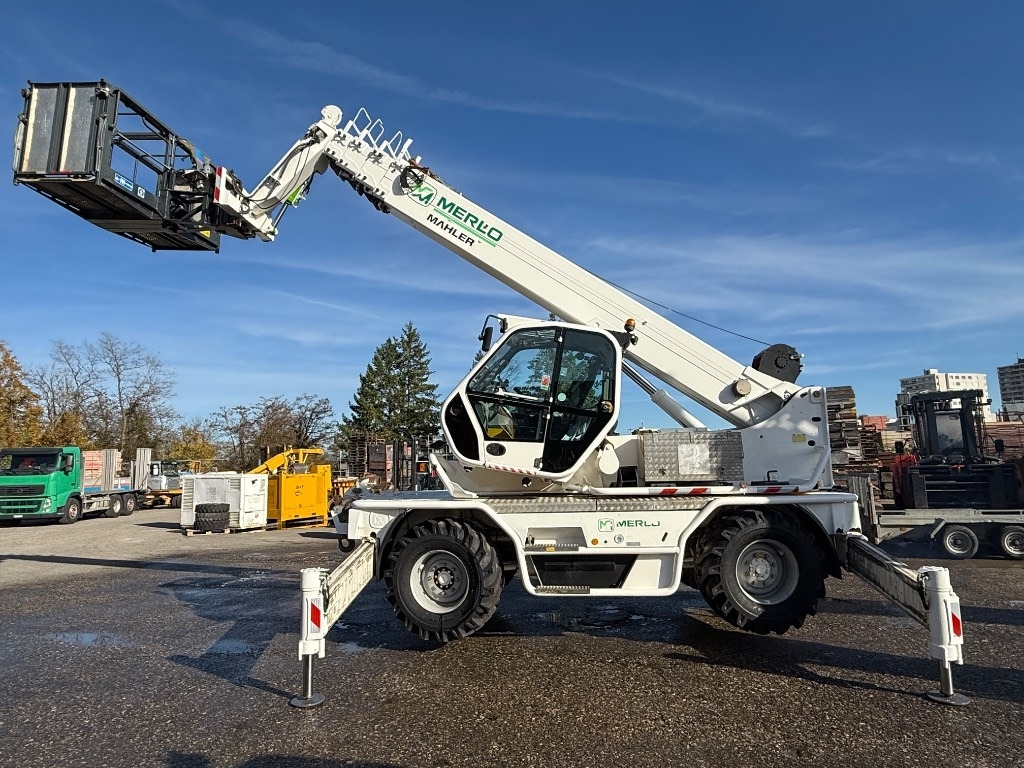 Merlo Roto 40.25 MCSS - Teleskoplader: das Bild 2 Merlo Roto 40.25 MCSS - Teleskoplader: das Bild 2