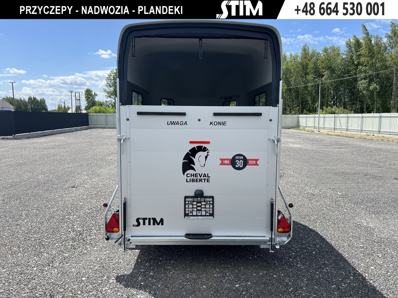 CHEVAL LIBERTÉ HIPPOMOBILE - Pferdeanhänger: das Bild 3 CHEVAL LIBERTÉ HIPPOMOBILE - Pferdeanhänger: das Bild 3
