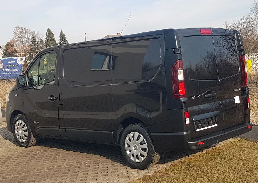 Renault TRAFIC KLIMA TEMPOMAT 1,6 DCI 145 BLASZAK VAN FURGON KRAJOWY L1H1 - Kleintransporter: das Bild 3 Renault TRAFIC KLIMA TEMPOMAT 1,6 DCI 145 BLASZAK VAN FURGON KRAJOWY L1H1 - Kleintransporter: das Bild 3