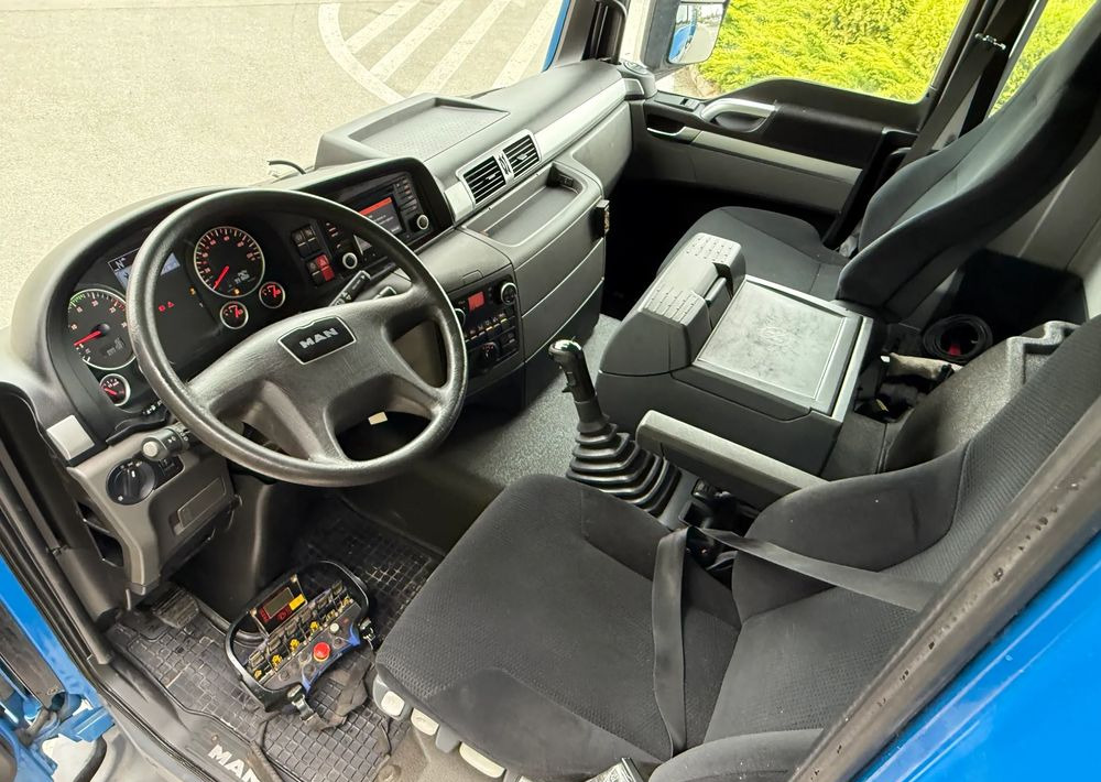 MAN * MAN 18.440 TGS * 4x4 * HDS Fassi F215 * Sprowadzony * 95 000 KM ! * Stan Jak Nowy - Pritsche LKW, Autokran: das Bild 3 MAN * MAN 18.440 TGS * 4x4 * HDS Fassi F215 * Sprowadzony * 95 000 KM ! * Stan Jak Nowy - Pritsche LKW, Autokran: das Bild 3
