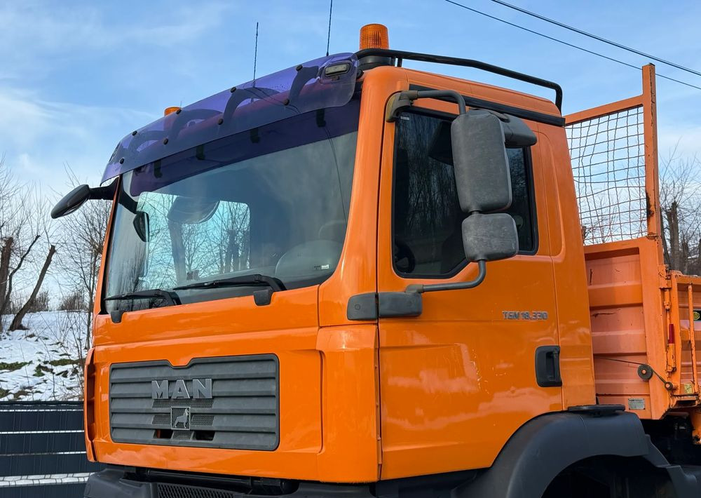 MAN * TGM 18-330 MAN 4x4 HDS Hiab 122 * Kiper Wywrotka * Bardzo Dobry Stan - Kipper: das Bild 4 MAN * TGM 18-330 MAN 4x4 HDS Hiab 122 * Kiper Wywrotka * Bardzo Dobry Stan - Kipper: das Bild 4