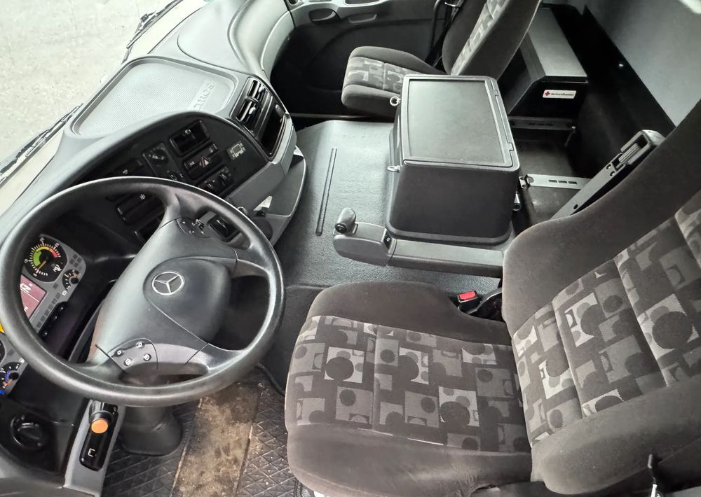 Pritsche LKW, Autokran Mercedes-Benz * HDS Palfinger 150002 + FLY JIB PJ 170 * Mercedes Actros 8x6 * Dźwig * 40 TON * Wyciągarka * 35 Metrów * Kosz *: das Bild 20 Pritsche LKW, Autokran Mercedes-Benz * HDS Palfinger 150002 + FLY JIB PJ 170 * Mercedes Actros 8x6 * Dźwig * 40 TON * Wyciągarka * 35 Metrów * Kosz *: das Bild 20