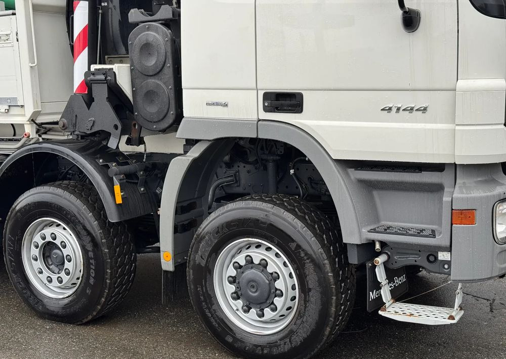 Mercedes-Benz * Mercedes 8x6 Actros 4144 * HDS Palfinger 150002 + FLY JIB PJ 170 * Dźwig * 40 TON * Wyciągarka * 35 Metrów * Kosz * - Pritsche LKW, Autokran: das Bild 5 Mercedes-Benz * Mercedes 8x6 Actros 4144 * HDS Palfinger 150002 + FLY JIB PJ 170 * Dźwig * 40 TON * Wyciągarka * 35 Metrów * Kosz * - Pritsche LKW, Autokran: das Bild 5