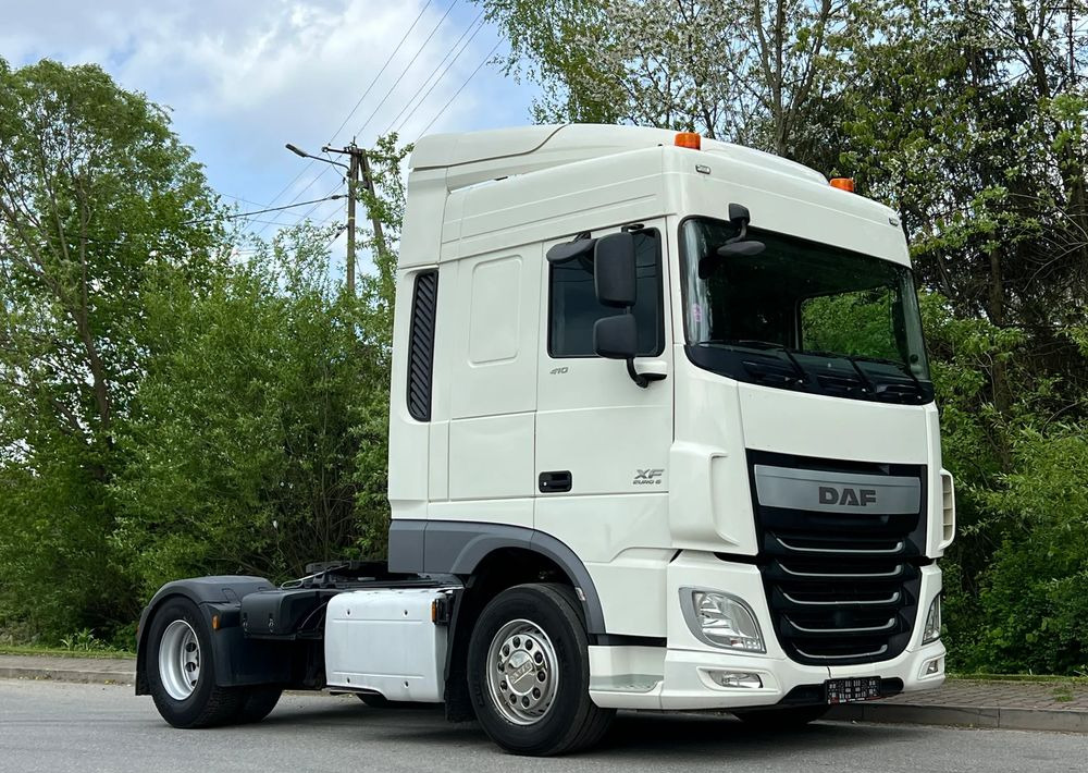 DAF *DAF XF 106 410 Euro 6 RETARDER KLIMA SPROWADZONY SUPER STAN CIĄGNIK SIODŁOWY - Sattelzugmaschine: das Bild 2 DAF *DAF XF 106 410 Euro 6 RETARDER KLIMA SPROWADZONY SUPER STAN CIĄGNIK SIODŁOWY - Sattelzugmaschine: das Bild 2