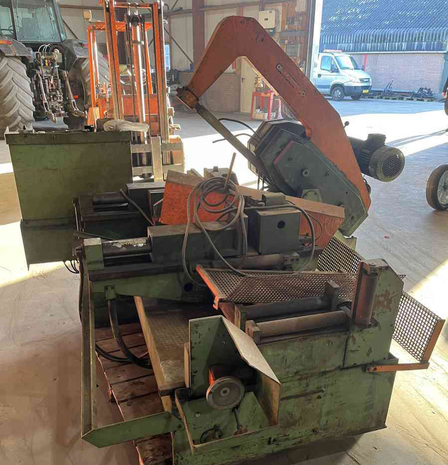 Kasto beugelzaagmachine diversen - Werkzeugmaschine: das Bild 3 Kasto beugelzaagmachine diversen - Werkzeugmaschine: das Bild 3