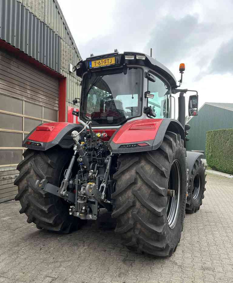 Massey Ferguson 8S.225 Dyna-VT Exclusive Tractoren - Traktor: das Bild 5 Massey Ferguson 8S.225 Dyna-VT Exclusive Tractoren - Traktor: das Bild 5