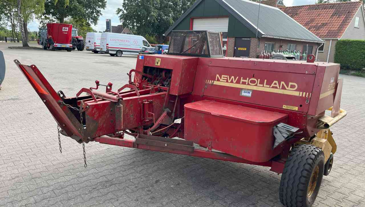 New Holland 570 Balepers pers pakkenperk weidebouwmachines - Packenpresse: das Bild 3 New Holland 570 Balepers pers pakkenperk weidebouwmachines - Packenpresse: das Bild 3
