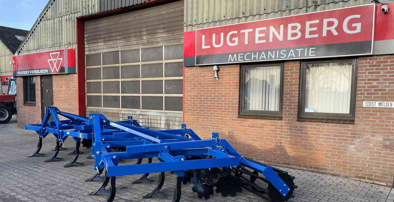 STP RKW 3 Vleugelschaar cultivator pakkerrol grondbewerking - Grubber: das Bild 1 STP RKW 3 Vleugelschaar cultivator pakkerrol grondbewerking - Grubber: das Bild 1