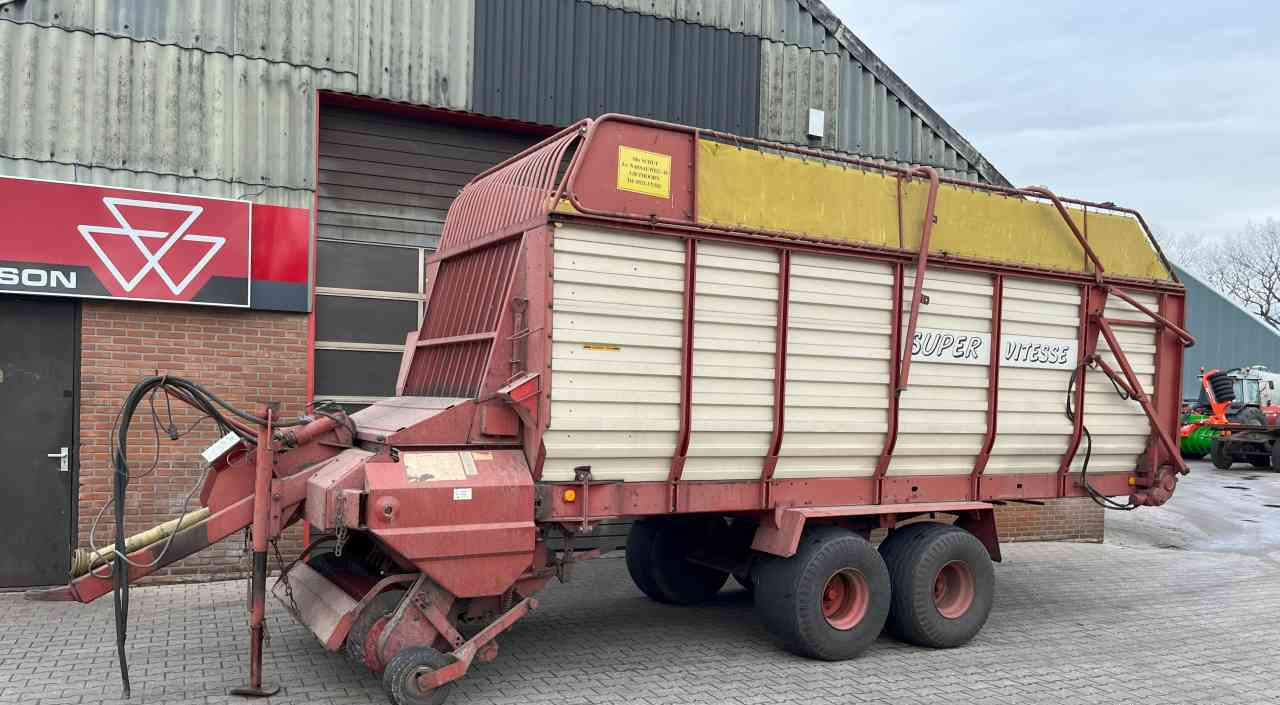 Strautmann Super Vitesse Opraapwagen *Verkocht/sold* - Ladewagen: das Bild 4 Strautmann Super Vitesse Opraapwagen *Verkocht/sold* - Ladewagen: das Bild 4