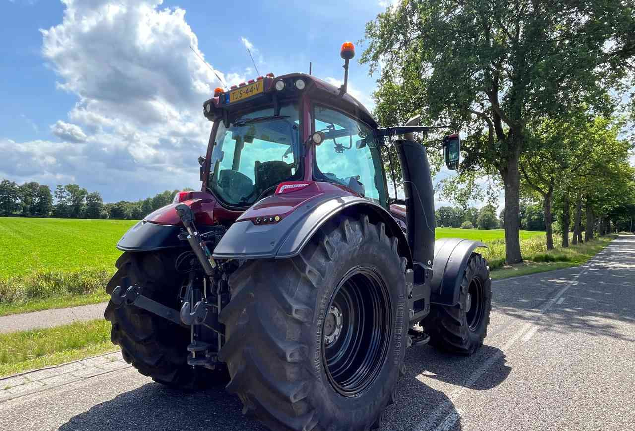 Valtra T234 Direct Tractoren - Traktor: das Bild 3 Valtra T234 Direct Tractoren - Traktor: das Bild 3