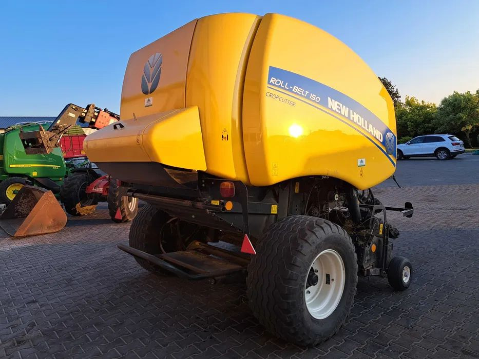 New Holland ROLL-BELT 150 cropcutter - Rundballenpresse: das Bild 3 New Holland ROLL-BELT 150 cropcutter - Rundballenpresse: das Bild 3
