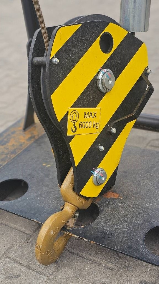 Manitou W6000 / 25M WINCH 6 TON MRT 2260 - Anbauteil für Baumaschine: das Bild 4 Manitou W6000 / 25M WINCH 6 TON MRT 2260 - Anbauteil für Baumaschine: das Bild 4